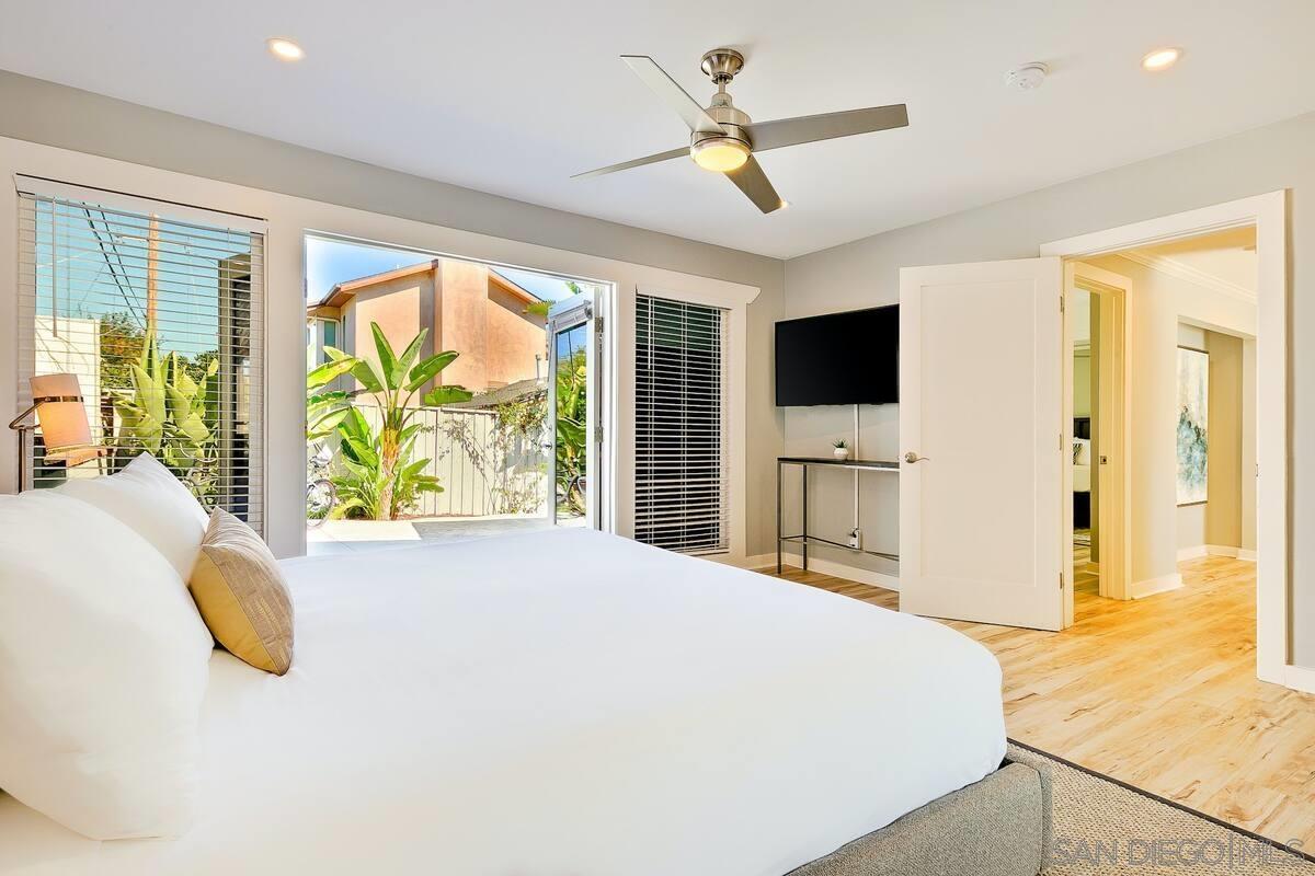 Detail Gallery Image 14 of 54 For 7904  Calle De La Plata, La Jolla,  CA 92037 - 4 Beds | 4/1 Baths