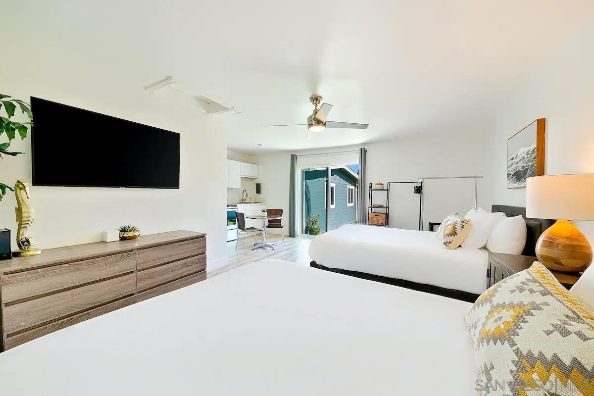 Detail Gallery Image 32 of 54 For 7904  Calle De La Plata, La Jolla,  CA 92037 - 4 Beds | 4/1 Baths