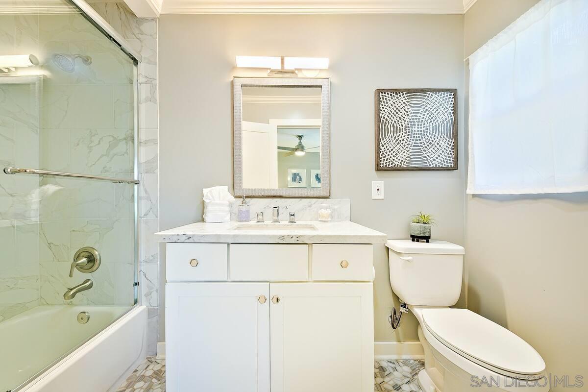 Detail Gallery Image 36 of 54 For 7904  Calle De La Plata, La Jolla,  CA 92037 - 4 Beds | 4/1 Baths
