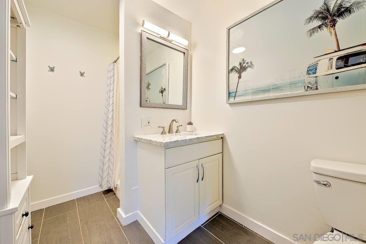 Detail Gallery Image 38 of 54 For 7904  Calle De La Plata, La Jolla,  CA 92037 - 4 Beds | 4/1 Baths