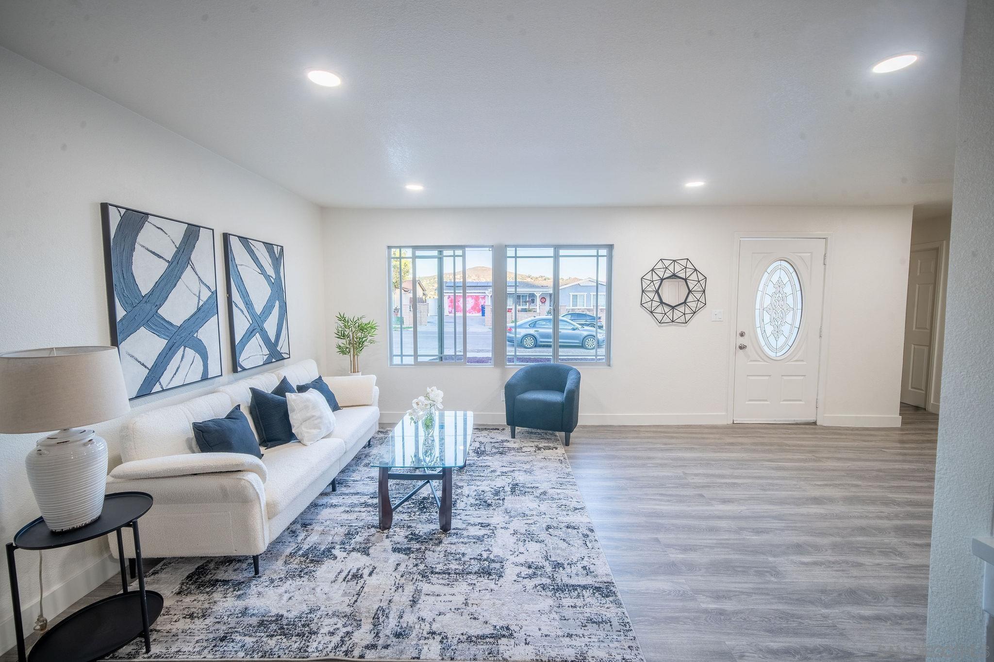 Detail Gallery Image 13 of 23 For 1654  Walbollen St, Spring Valley,  CA 91977 - 4 Beds | 2 Baths