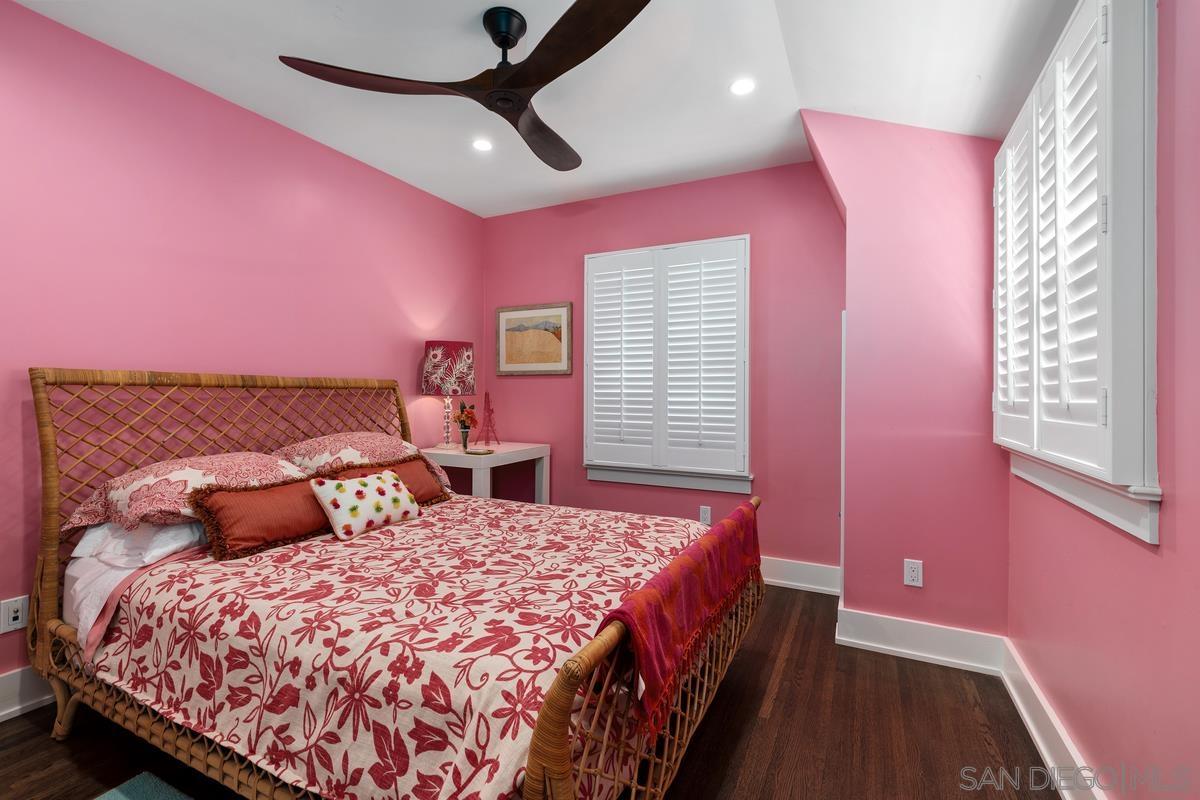 Detail Gallery Image 29 of 37 For 532  Marina Ave, Coronado,  CA 92118 - 6 Beds | 3/2 Baths