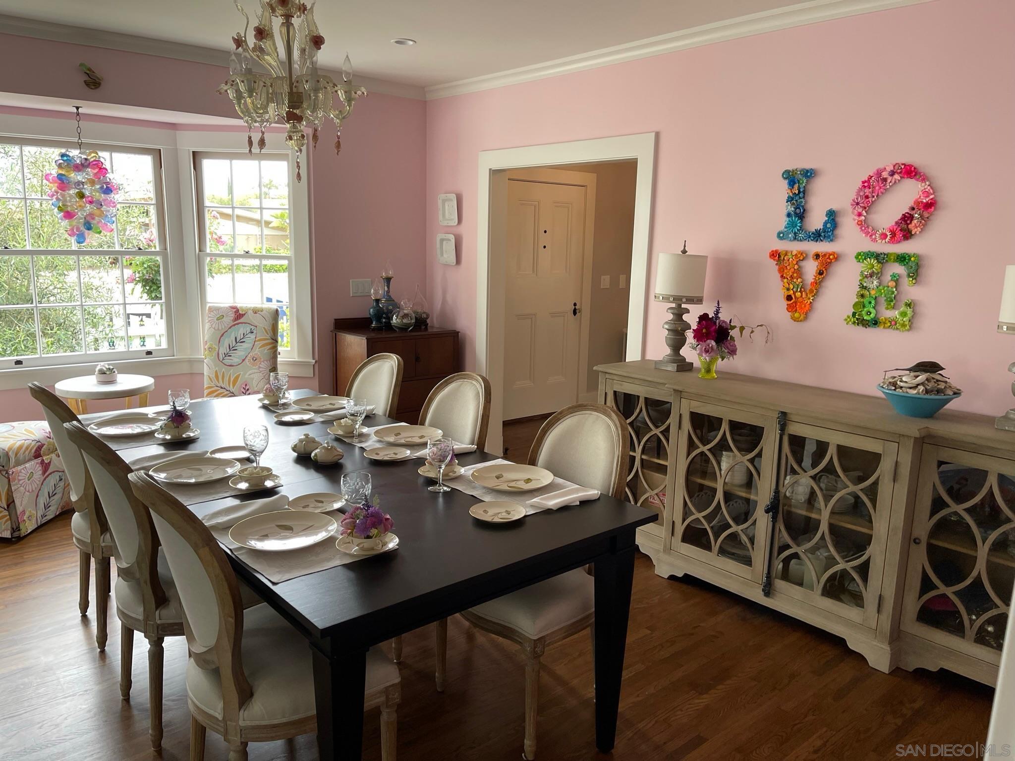 Detail Gallery Image 9 of 30 For 532  Marina Ave, Coronado,  CA 92118 - 7 Beds | 4/2 Baths