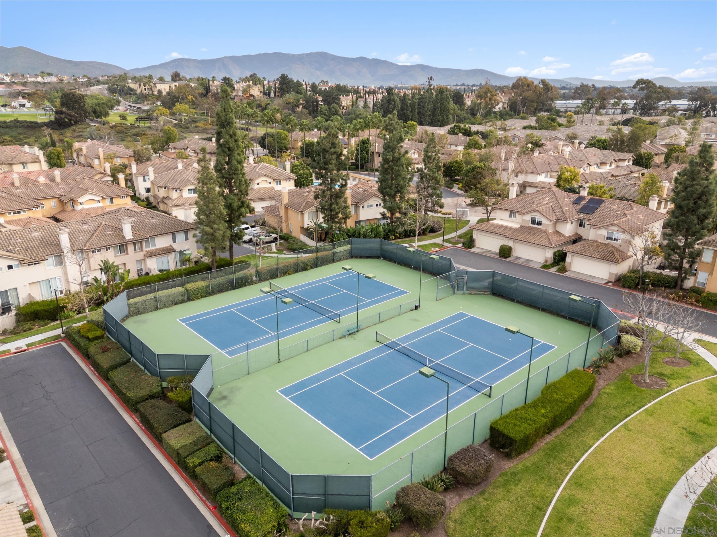 Detail Gallery Image 29 of 31 For 2184  Lago Ventana, Chula Vista,  CA 91914 - 3 Beds | 2/1 Baths