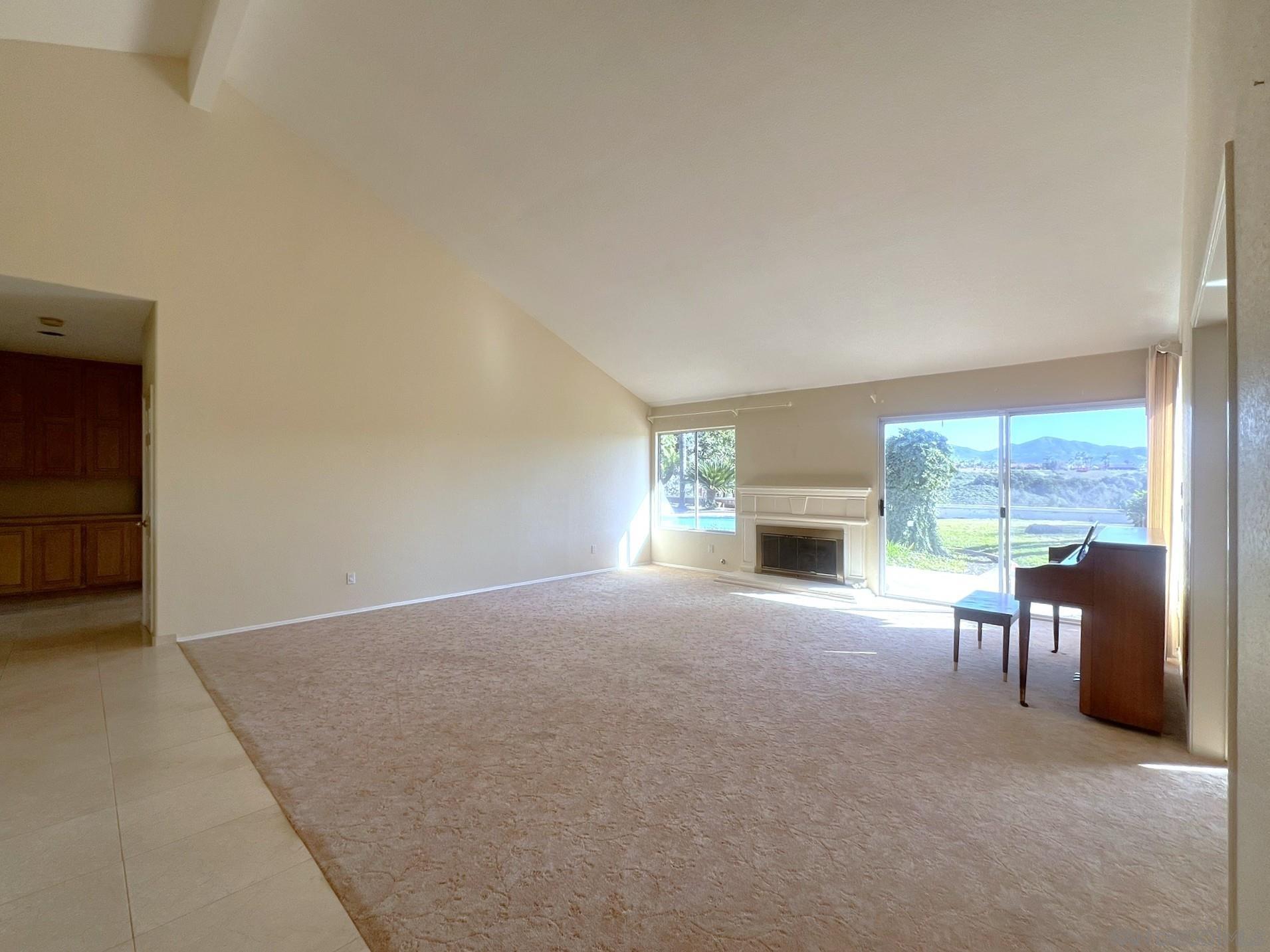 Detail Gallery Image 4 of 41 For 14109  Arbolitos Dr, Poway,  CA 92064 - 3 Beds | 3/1 Baths