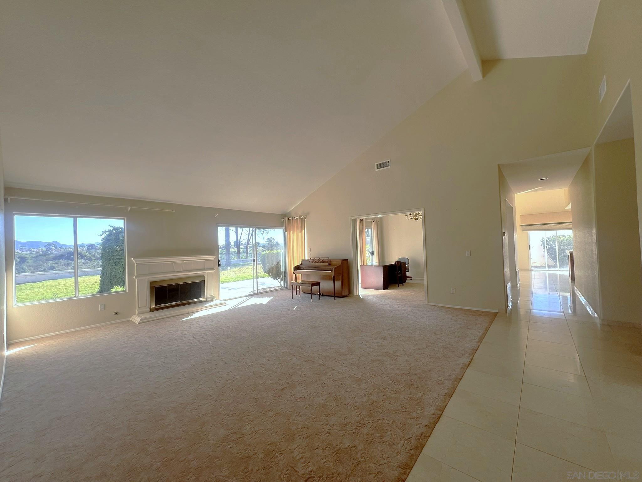Detail Gallery Image 5 of 41 For 14109  Arbolitos Dr, Poway,  CA 92064 - 3 Beds | 3/1 Baths