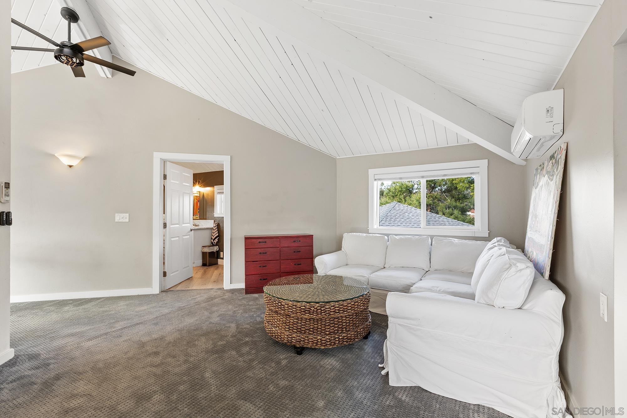 Detail Gallery Image 14 of 54 For 678  via Rancho Pkwy, Escondido,  CA 92029 - 3 Beds | 2 Baths