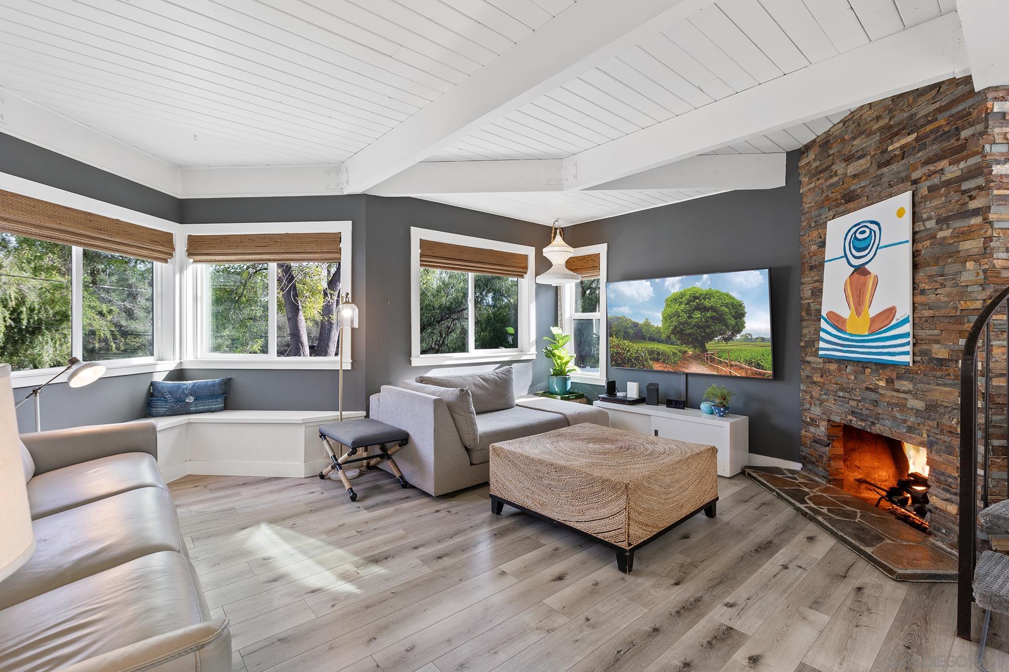 Detail Gallery Image 19 of 54 For 678  via Rancho Pkwy, Escondido,  CA 92029 - 3 Beds | 2 Baths