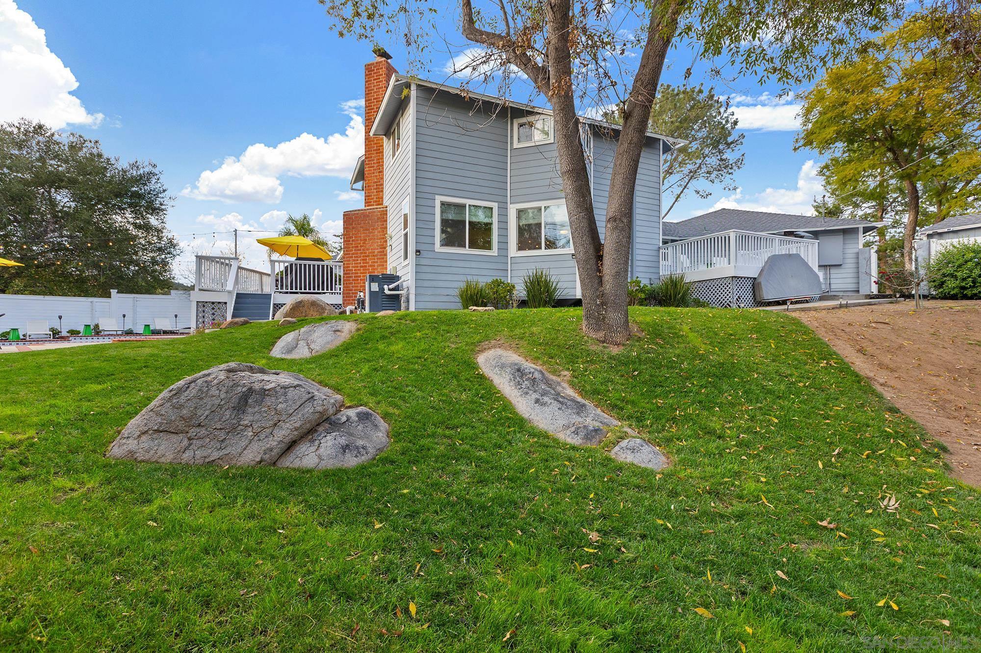 Detail Gallery Image 29 of 54 For 678  via Rancho Pkwy, Escondido,  CA 92029 - 3 Beds | 2 Baths