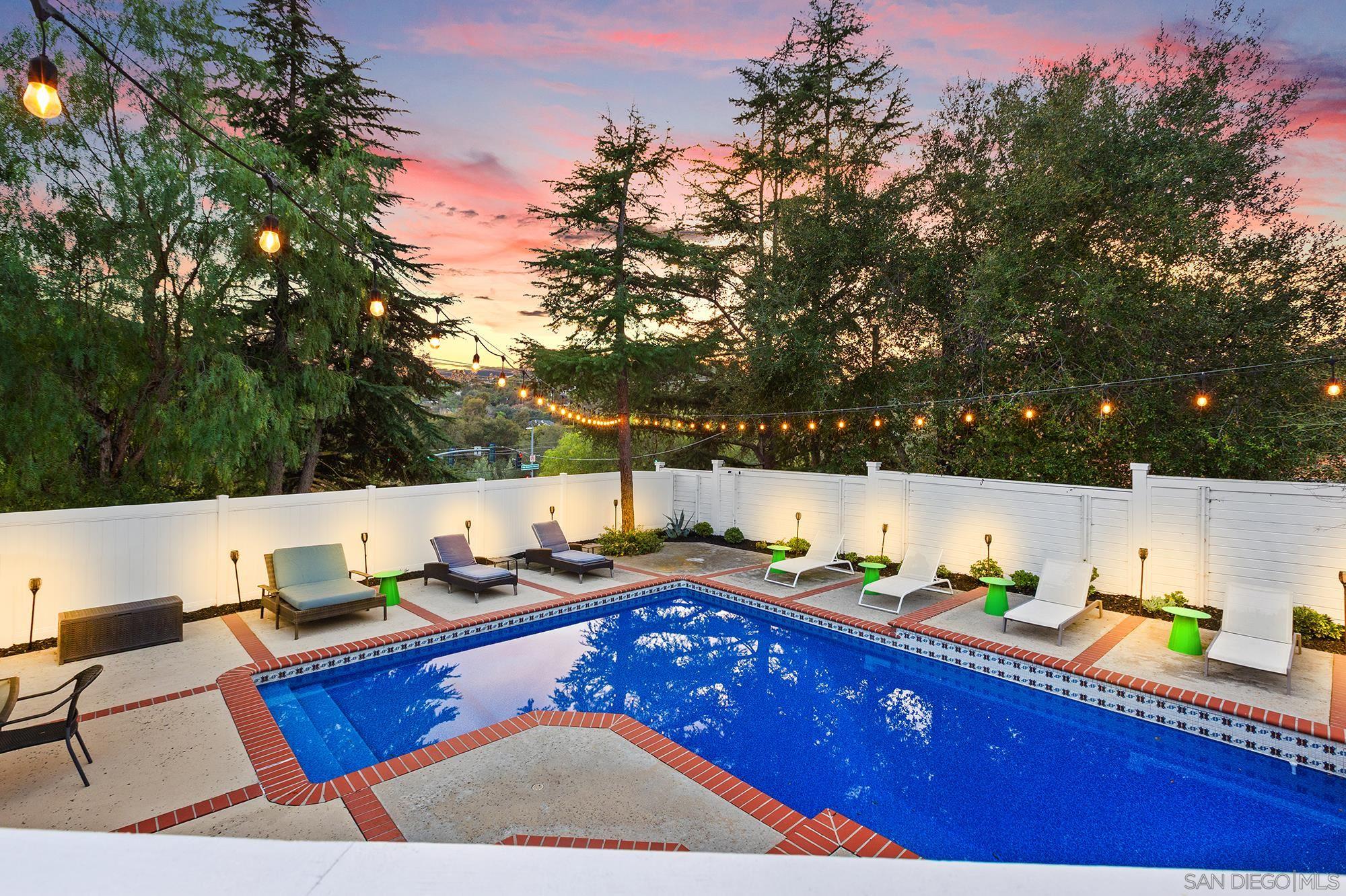 Detail Gallery Image 45 of 54 For 678  via Rancho Pkwy, Escondido,  CA 92029 - 3 Beds | 2 Baths