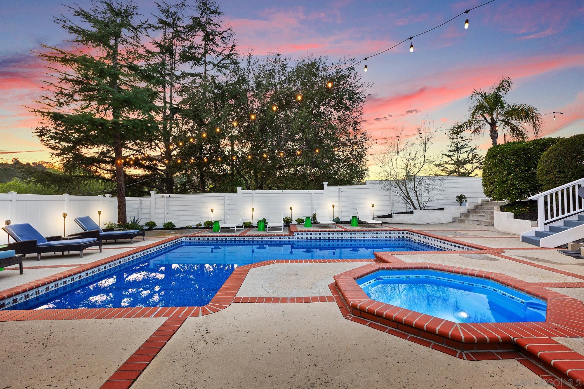 Detail Gallery Image 46 of 54 For 678  via Rancho Pkwy, Escondido,  CA 92029 - 3 Beds | 2 Baths