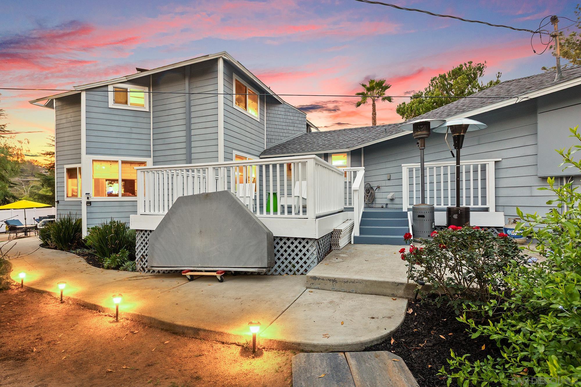 Detail Gallery Image 53 of 54 For 678  via Rancho Pkwy, Escondido,  CA 92029 - 3 Beds | 2 Baths