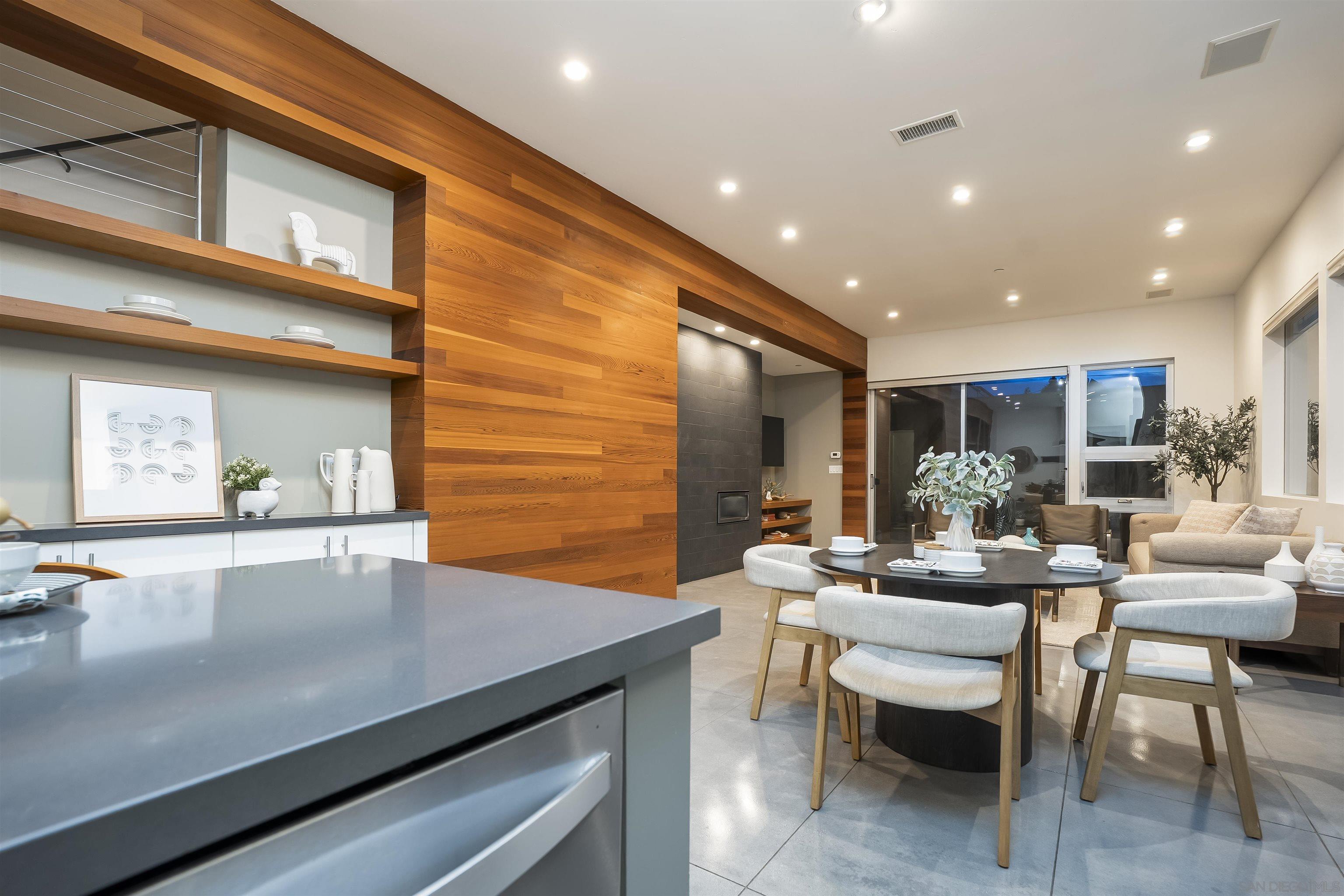 Detail Gallery Image 17 of 62 For 4775  Long Branch Avenue, San Diego,  CA 92107 - 3 Beds | 2/1 Baths