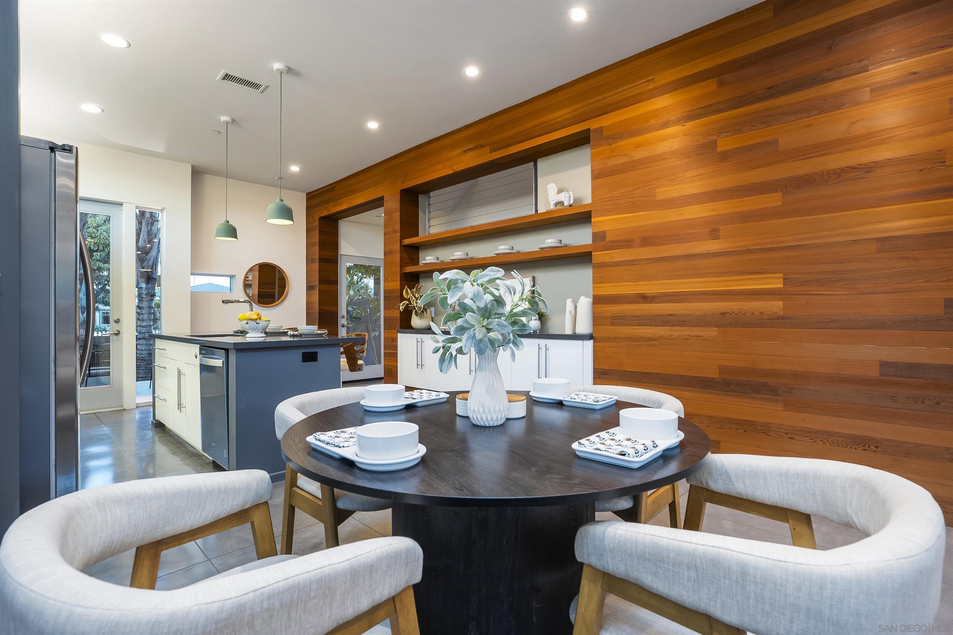 Detail Gallery Image 19 of 62 For 4775  Long Branch Avenue, San Diego,  CA 92107 - 3 Beds | 2/1 Baths