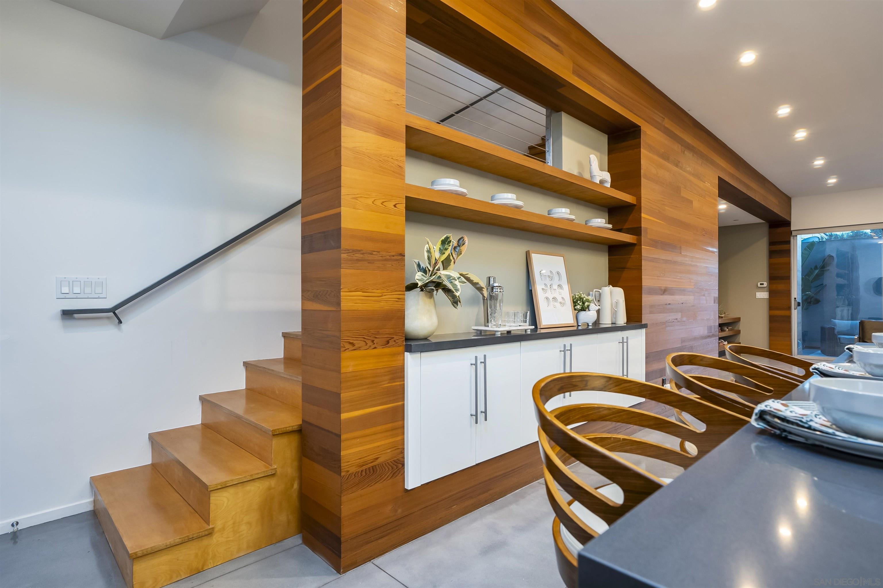 Detail Gallery Image 20 of 62 For 4775  Long Branch Avenue, San Diego,  CA 92107 - 3 Beds | 2/1 Baths