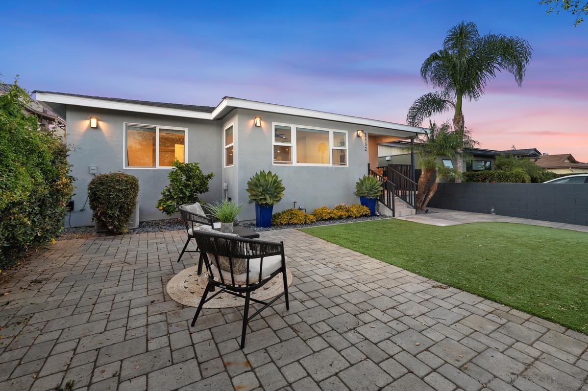 Detail Gallery Image 22 of 47 For 2152  Emerald St, San Diego,  CA 92109 - 4 Beds | 3 Baths