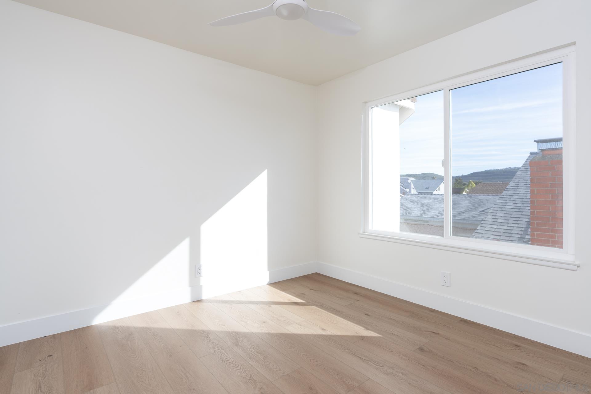 Detail Gallery Image 24 of 42 For 8875  Alphecca Way, San Diego,  CA 92126 - 5 Beds | 2/1 Baths