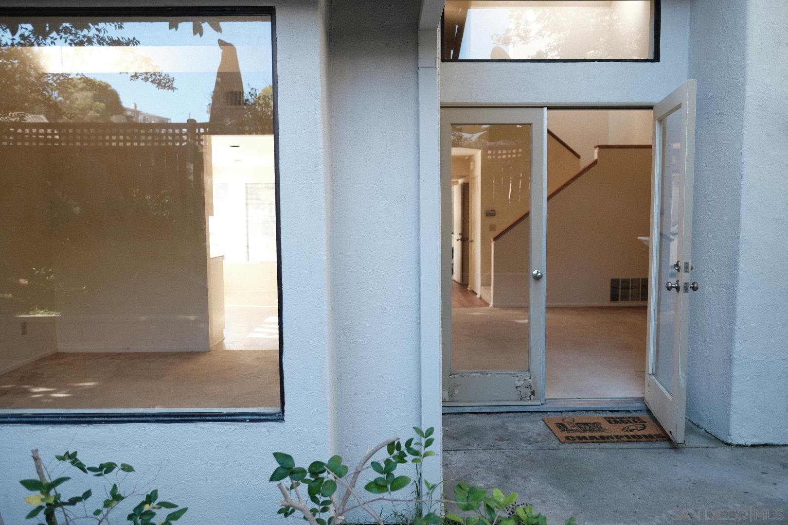 Detail Gallery Image 20 of 34 For 6306  Caminito Del Cervato, San Diego,  CA 92111 - 2 Beds | 2/1 Baths