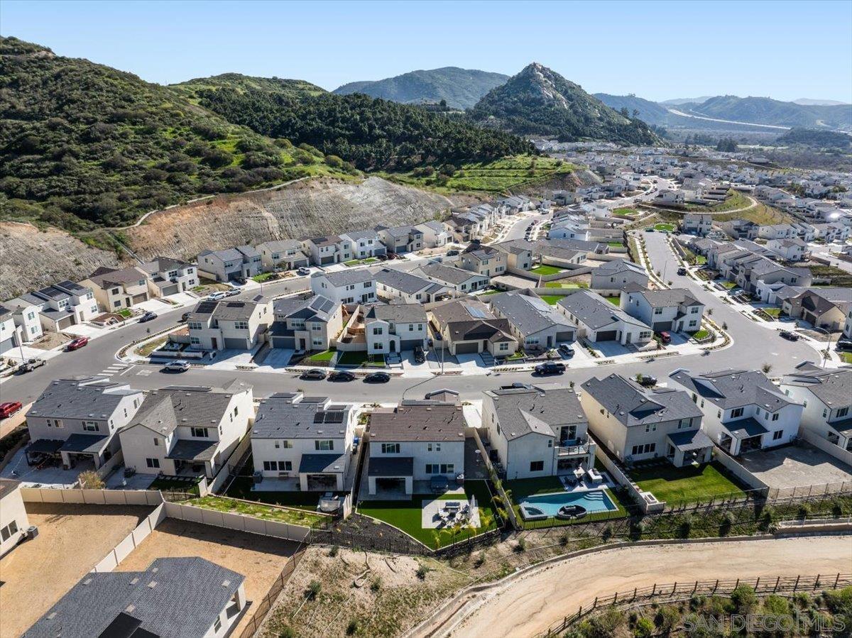 Detail Gallery Image 48 of 54 For 35562  Orchard Trl, Fallbrook,  CA 92028 - 4 Beds | 3 Baths