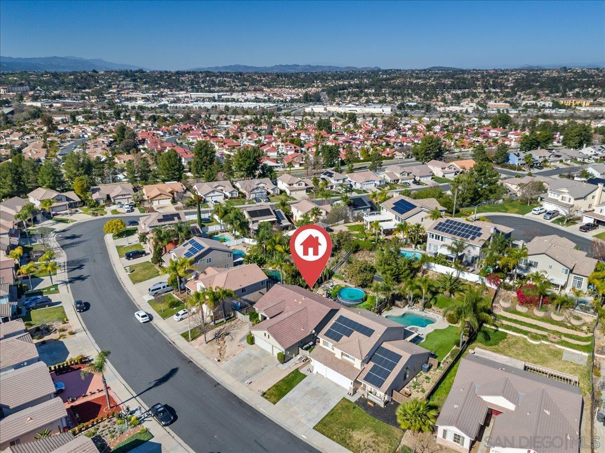 Detail Gallery Image 2 of 48 For 32764  Freesia Way, Temecula,  CA 92592 - 4 Beds | 2 Baths