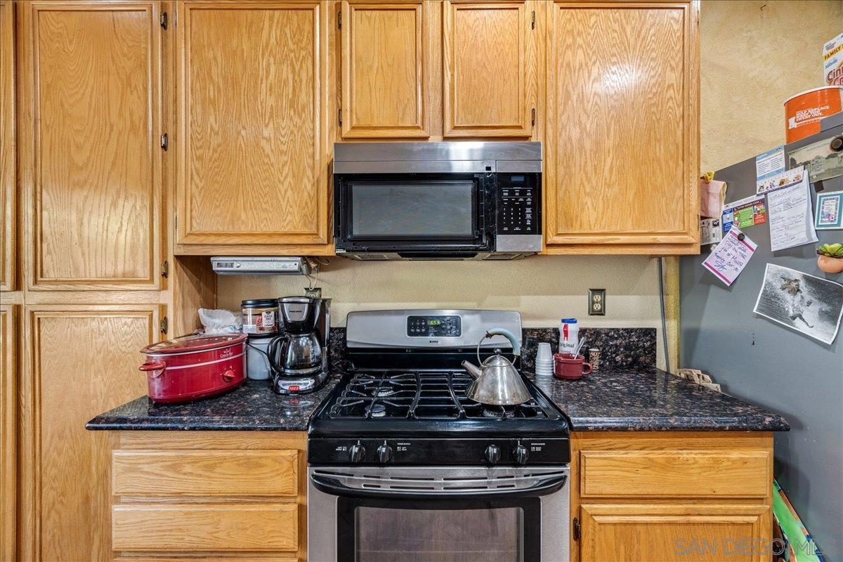 Detail Gallery Image 18 of 48 For 32764  Freesia Way, Temecula,  CA 92592 - 4 Beds | 2 Baths