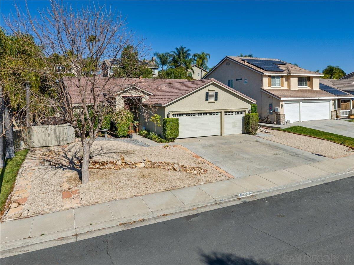 Detail Gallery Image 7 of 48 For 32764  Freesia Way, Temecula,  CA 92592 - 4 Beds | 2 Baths