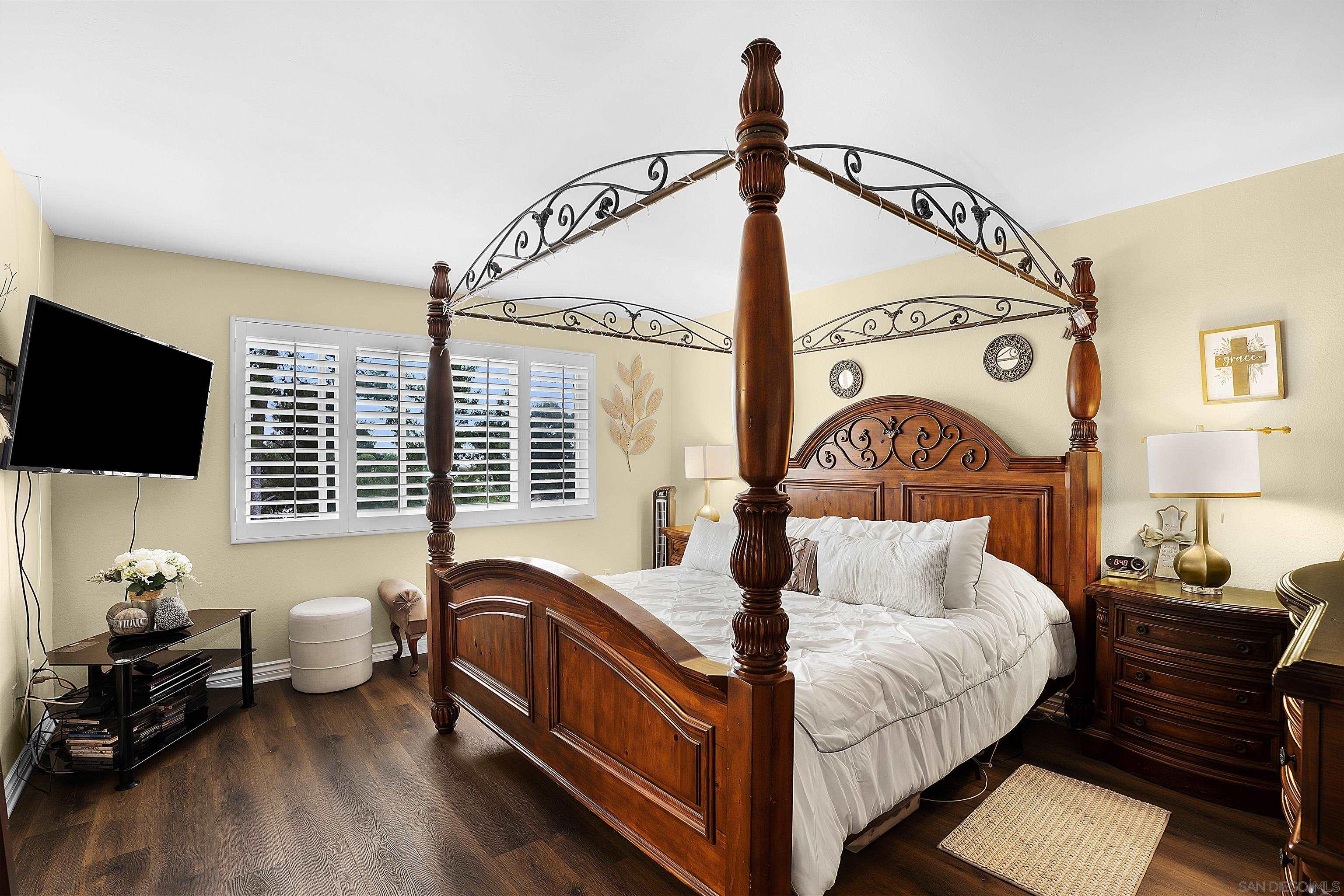 Detail Gallery Image 16 of 33 For 690  False Point Ct, Chula Vista,  CA 91911 - 4 Beds | 2/1 Baths