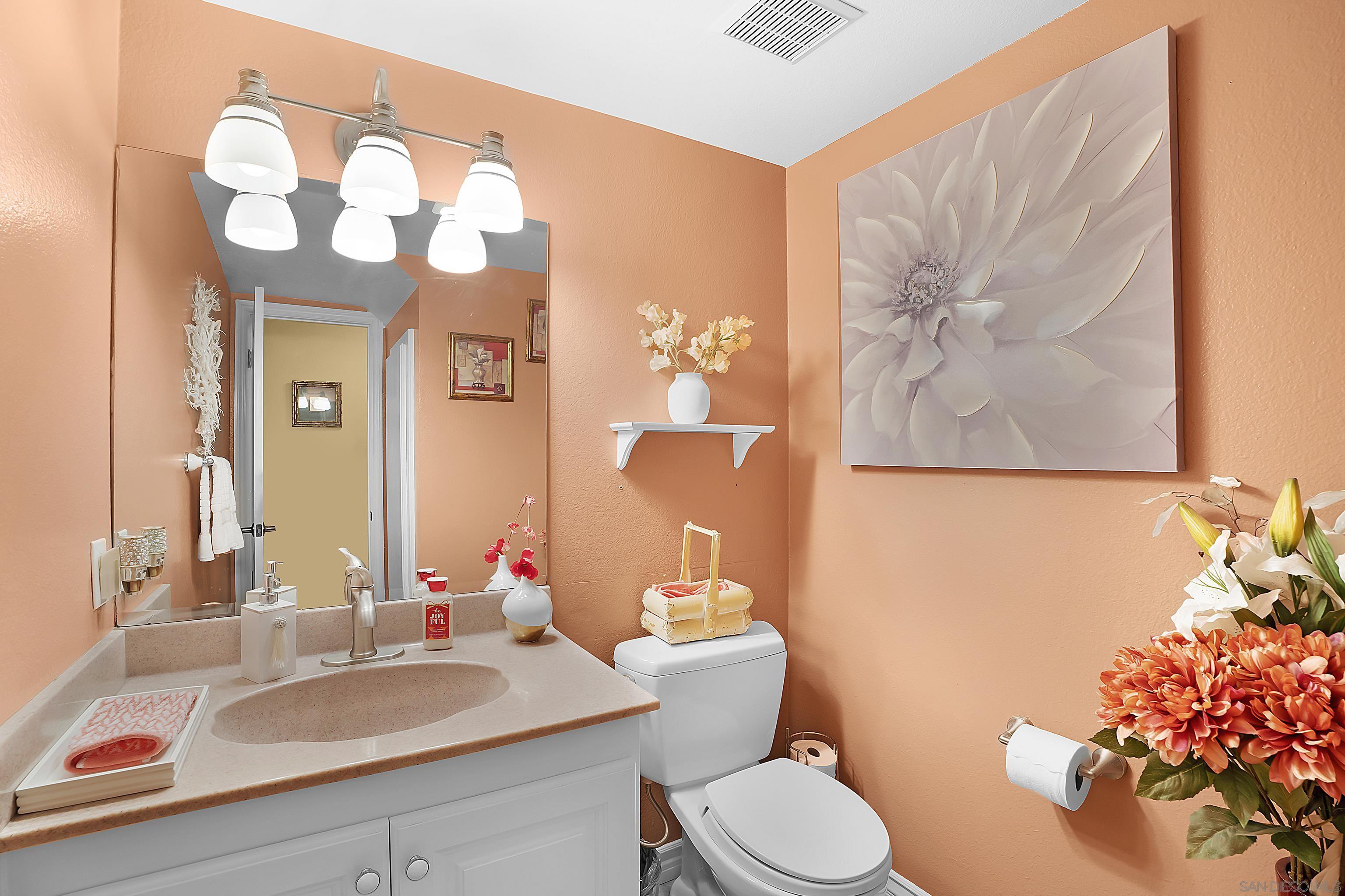 Detail Gallery Image 27 of 33 For 690  False Point Ct, Chula Vista,  CA 91911 - 4 Beds | 2/1 Baths