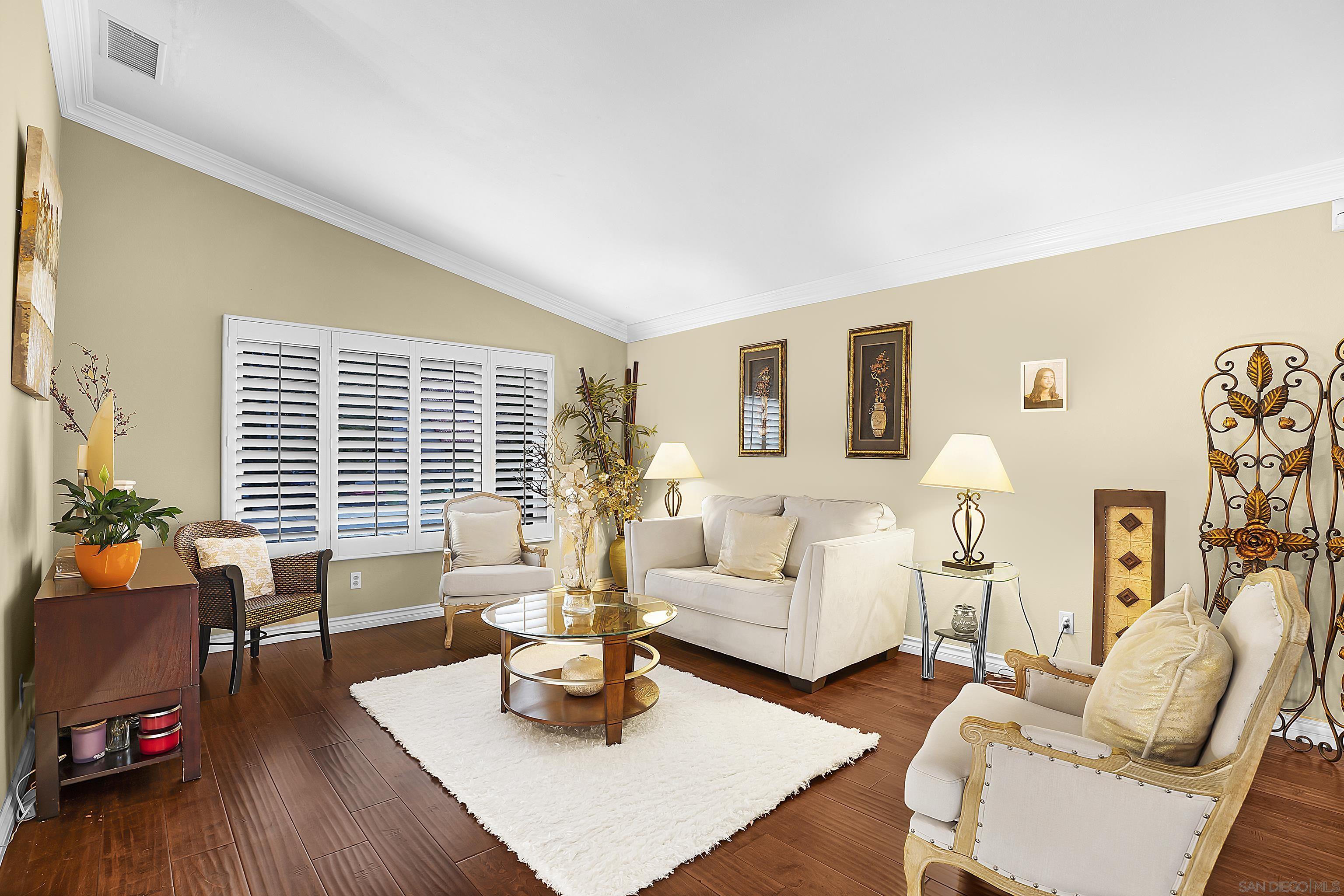 Detail Gallery Image 5 of 33 For 690  False Point Ct, Chula Vista,  CA 91911 - 4 Beds | 2/1 Baths