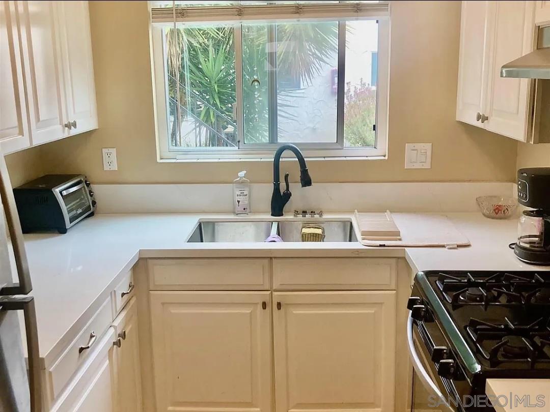 Detail Gallery Image 6 of 22 For 4262  Wilson Ave  6, San Diego,  CA 92104 - 1 Beds | 1 Baths