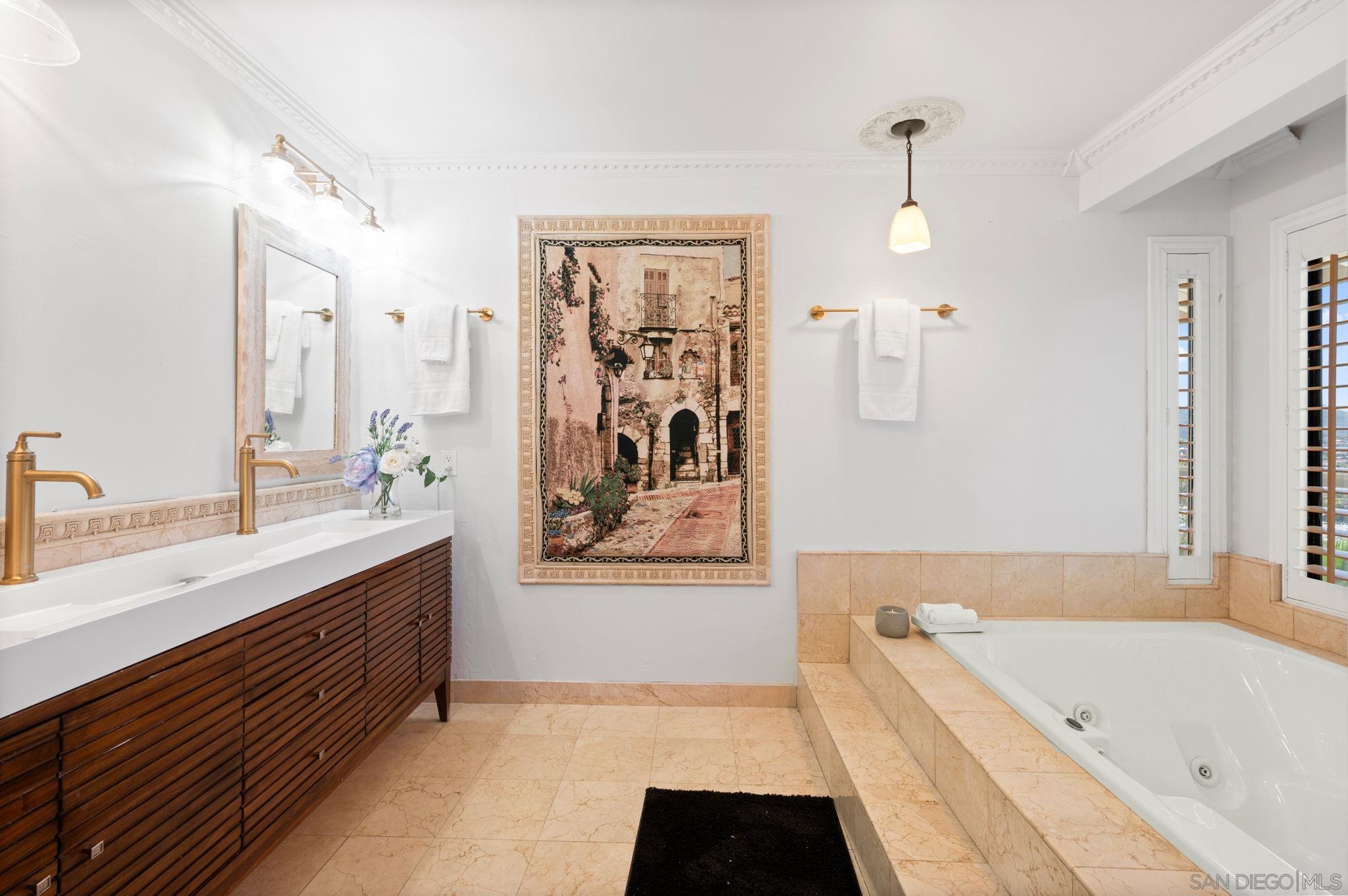 Detail Gallery Image 18 of 40 For 22564  Inspiration Pt, Sun City,  CA 92587 - 4 Beds | 3/2 Baths