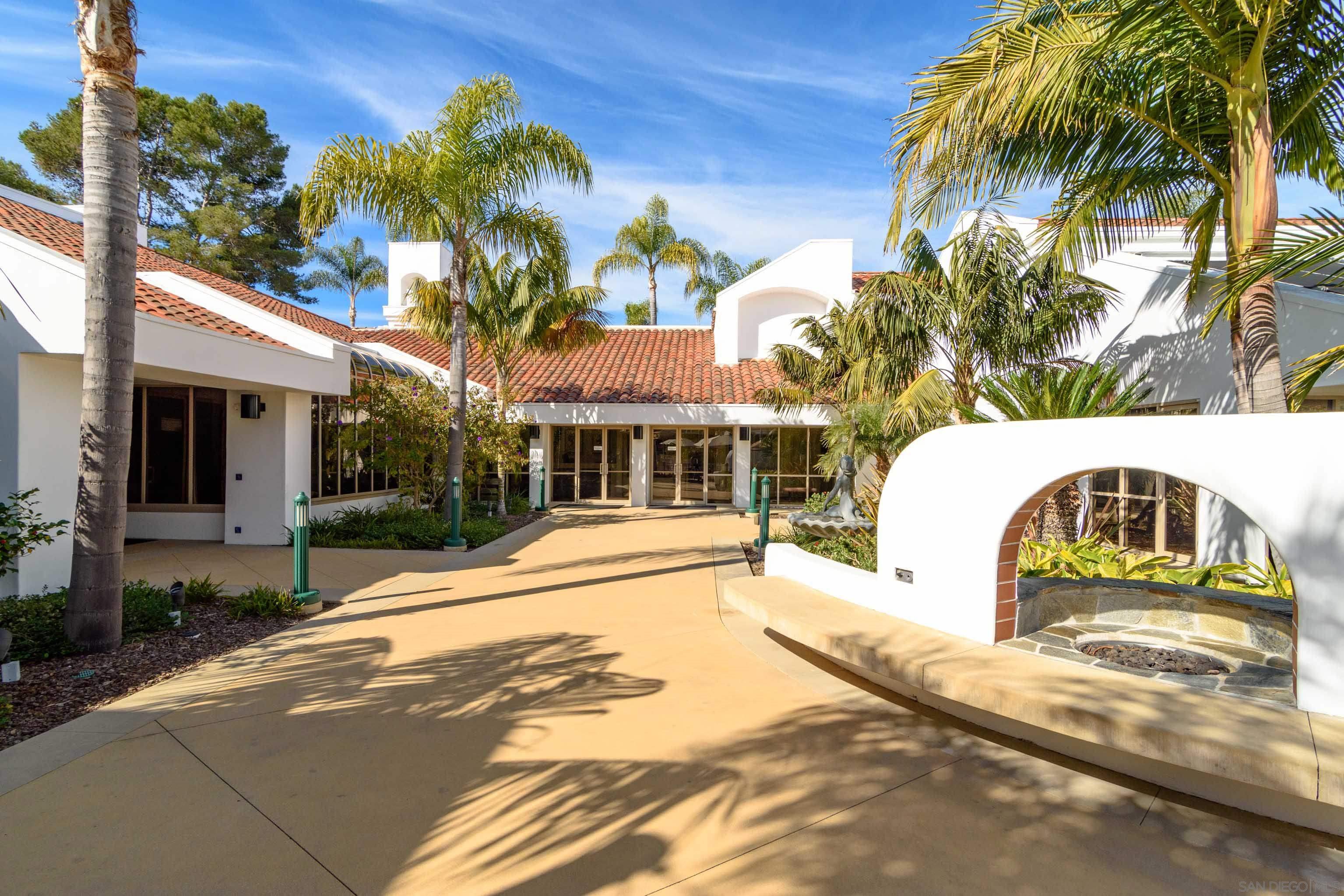 Detail Gallery Image 11 of 18 For 4528  Cordoba Way, Oceanside,  CA 92056 - 2 Beds | 2 Baths