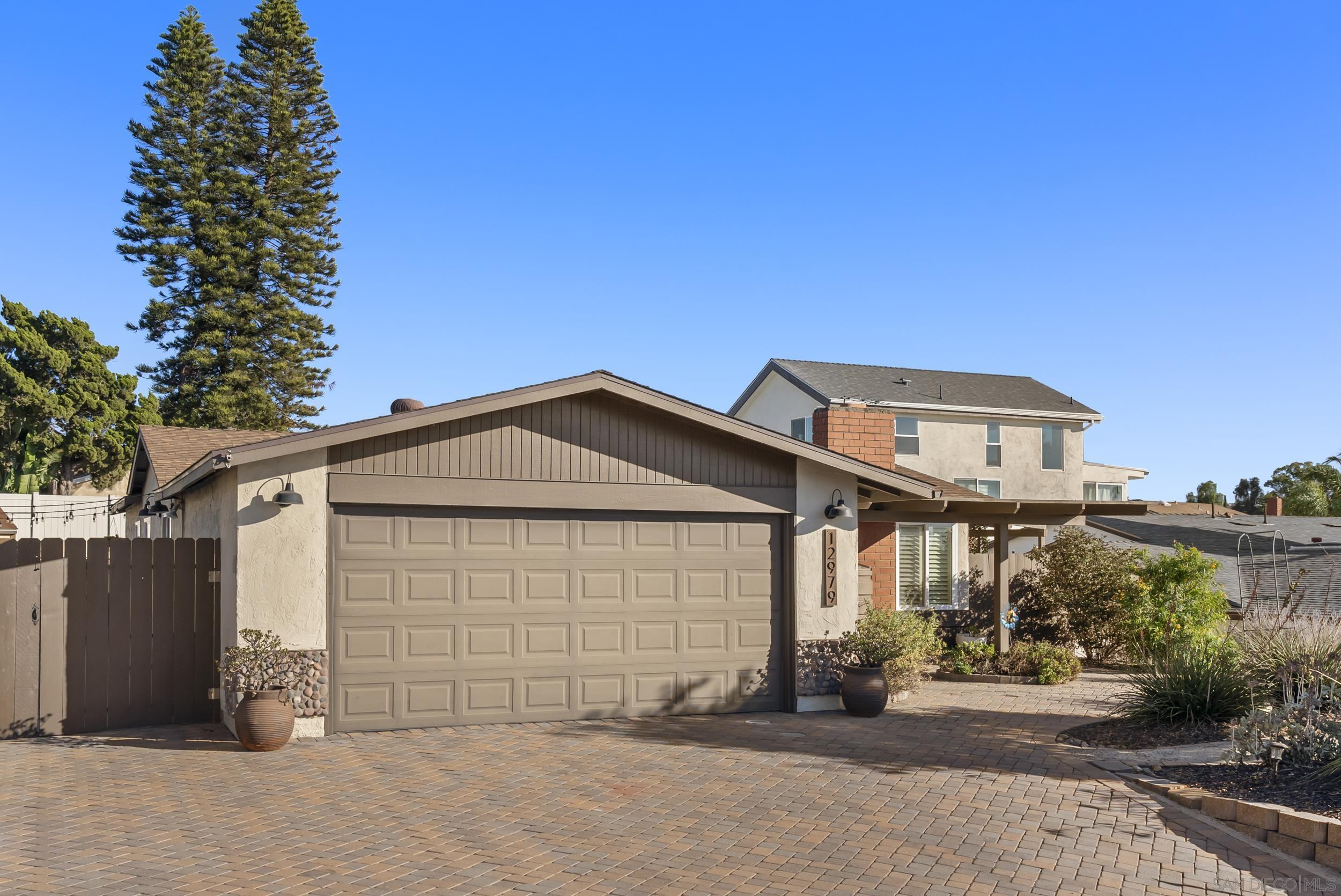 Detail Gallery Image 30 of 55 For 12979  Calle De Las Rosas, San Diego,  CA 92129 - 4 Beds | 2 Baths