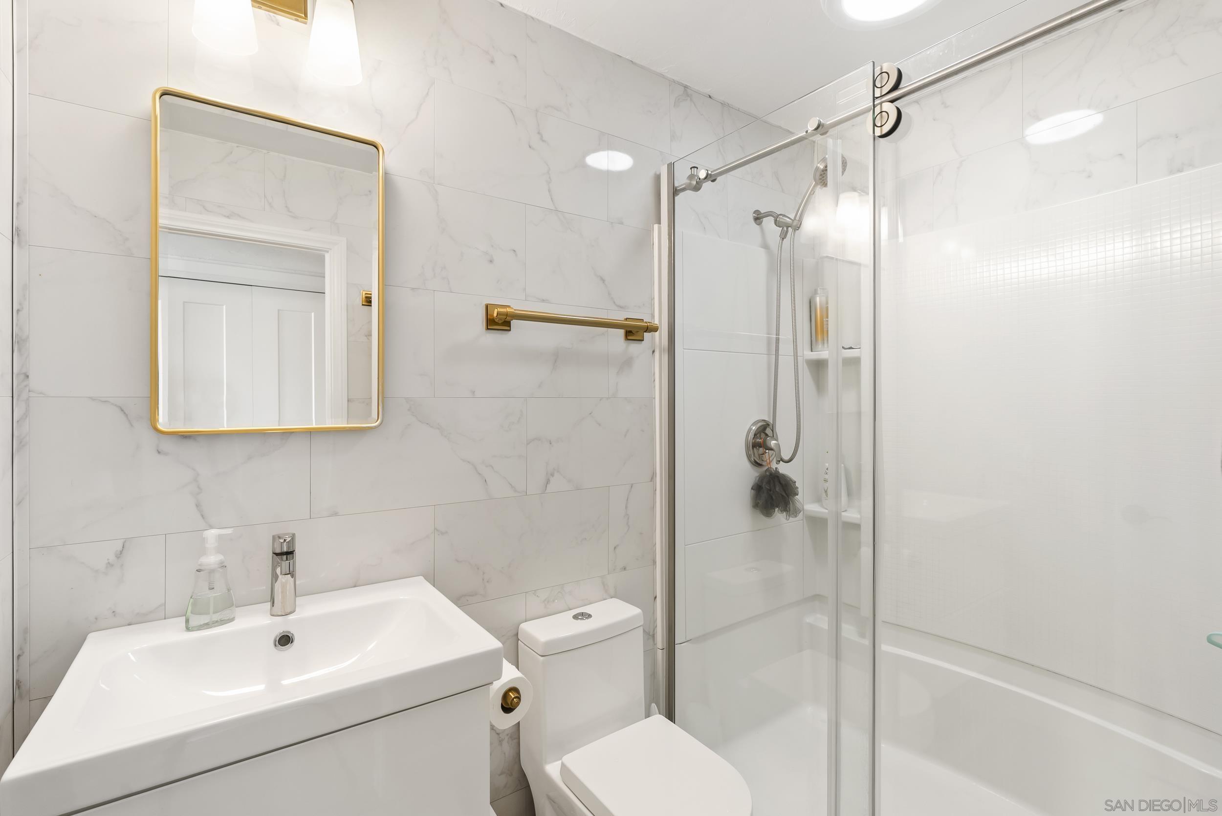 Detail Gallery Image 54 of 55 For 12979  Calle De Las Rosas, San Diego,  CA 92129 - 4 Beds | 2 Baths