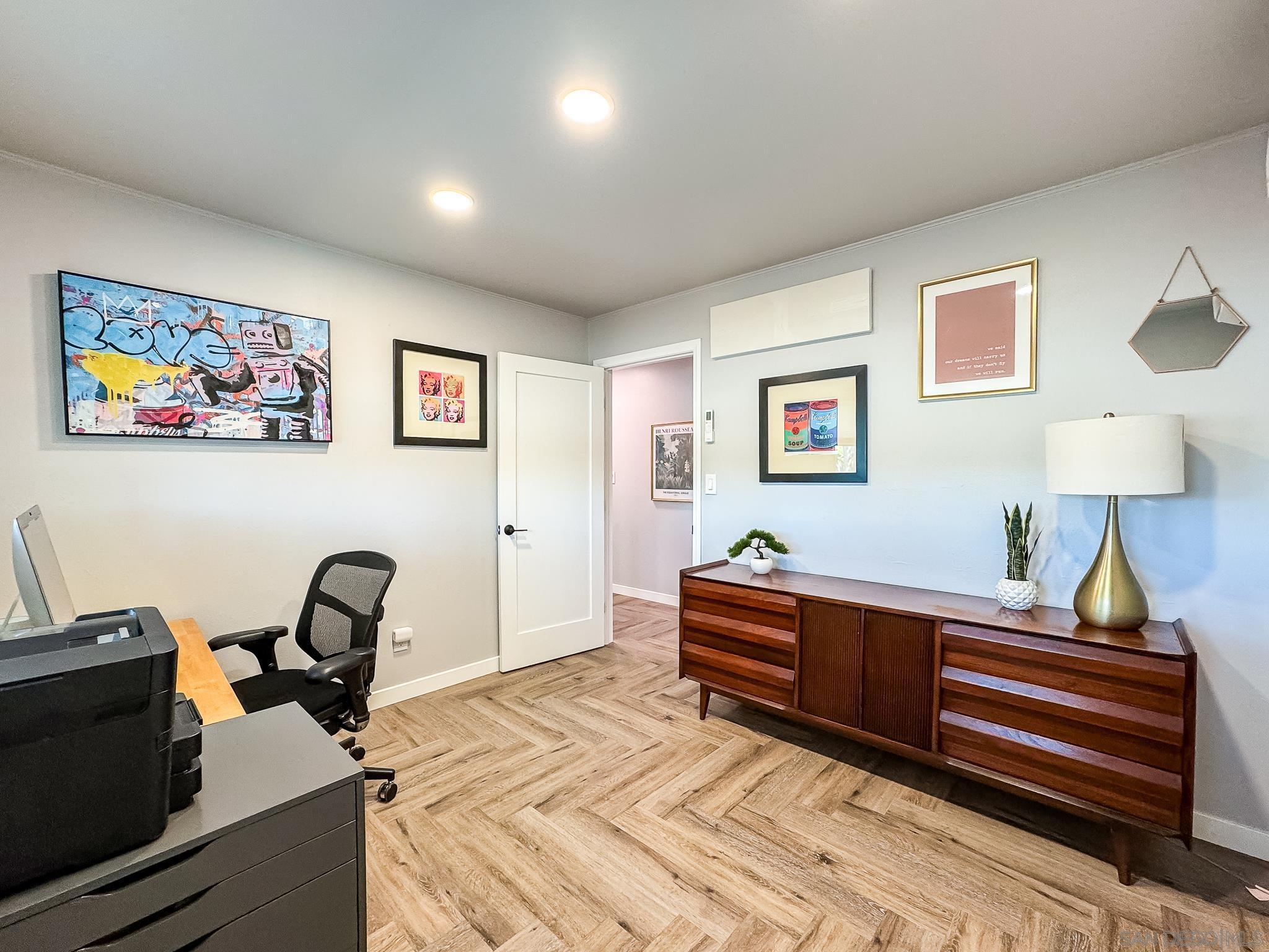 Detail Gallery Image 16 of 56 For 5011 E E Mountain View Dr, San Diego,  CA 92116 - 3 Beds | 3 Baths