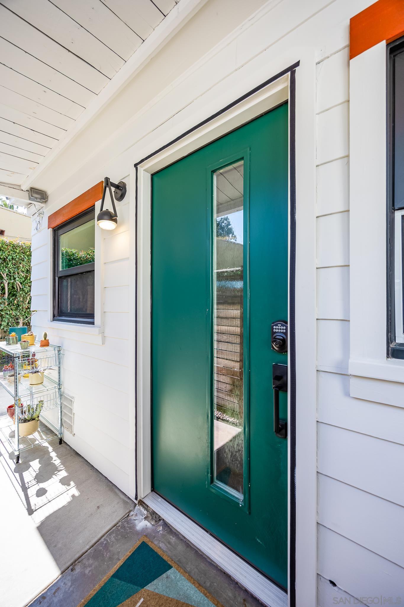 Detail Gallery Image 26 of 56 For 5011 E E Mountain View Dr, San Diego,  CA 92116 - 3 Beds | 3 Baths