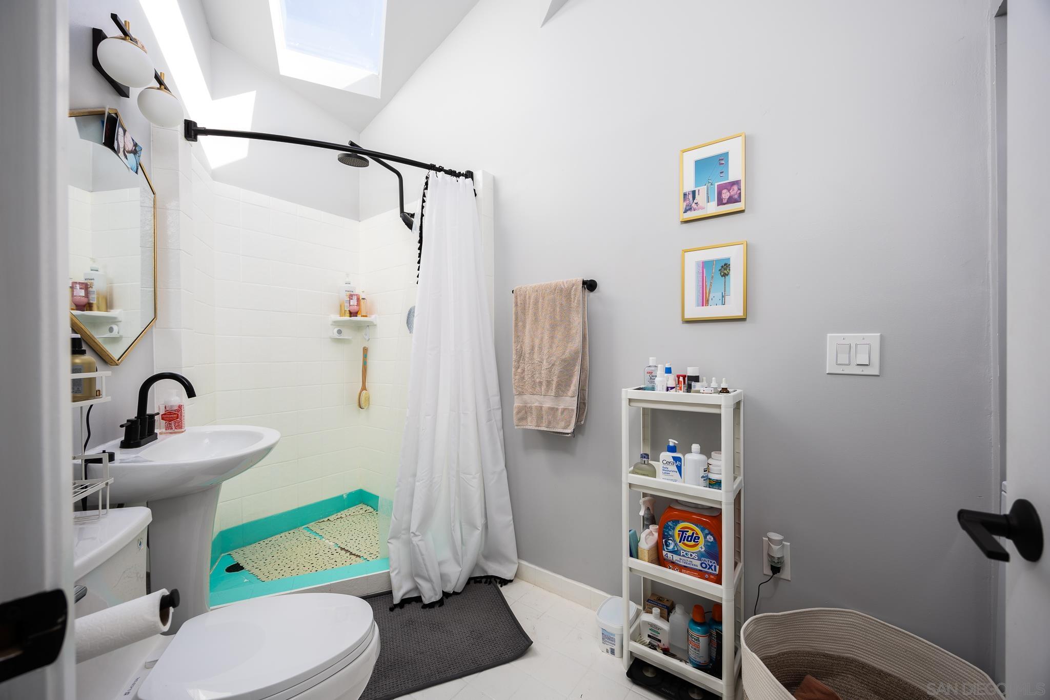 Detail Gallery Image 38 of 56 For 5011 E E Mountain View Dr, San Diego,  CA 92116 - 3 Beds | 3 Baths