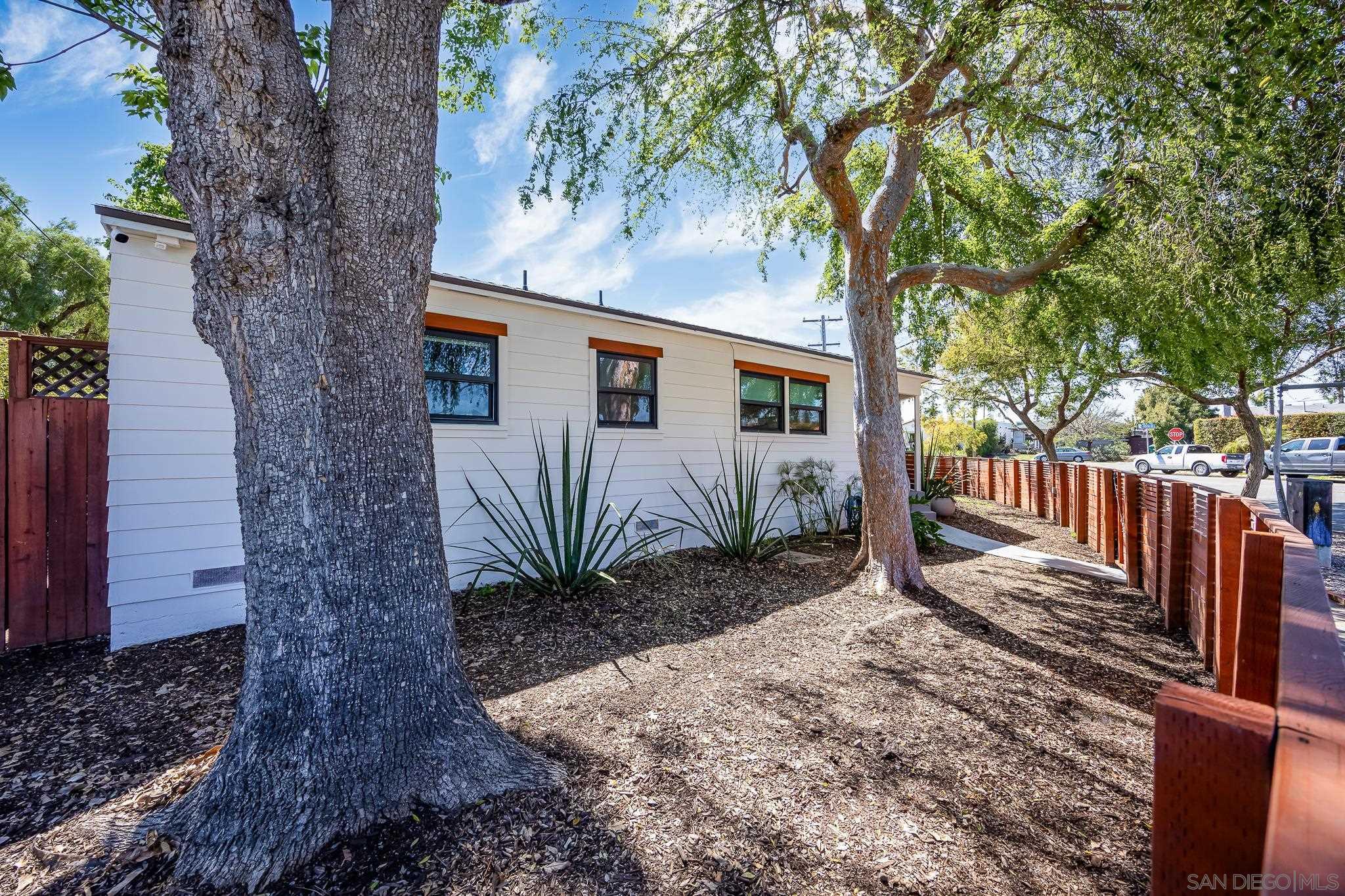 Detail Gallery Image 47 of 56 For 5011 E E Mountain View Dr, San Diego,  CA 92116 - 3 Beds | 3 Baths