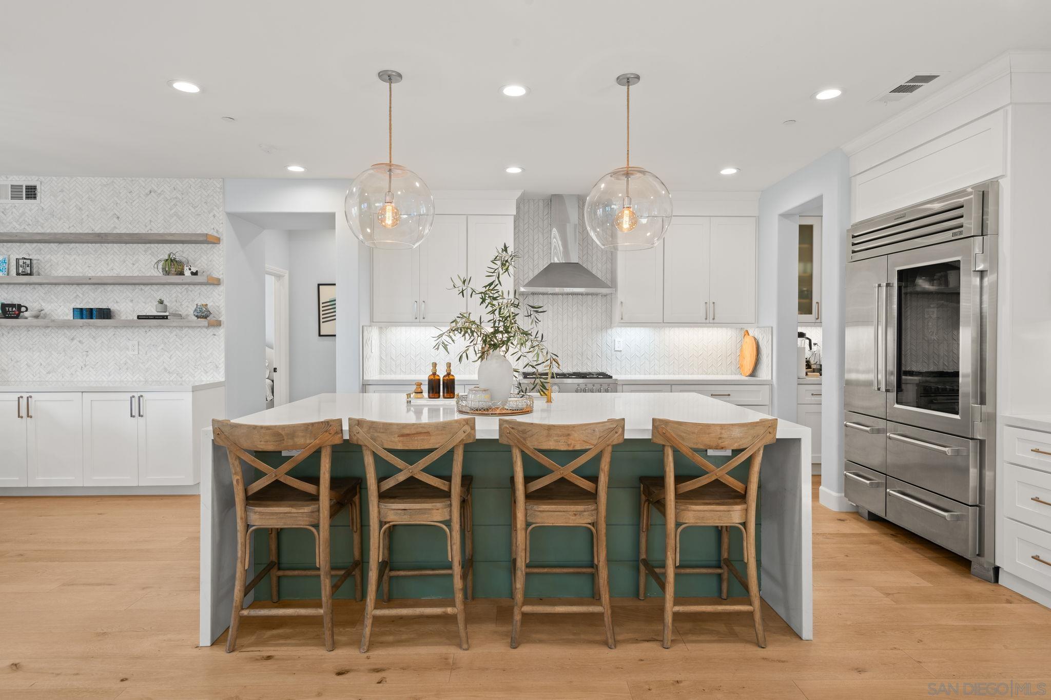 Detail Gallery Image 3 of 73 For 15776  Kristen Gln, San Diego,  CA 92127 - 6 Beds | 4/1 Baths