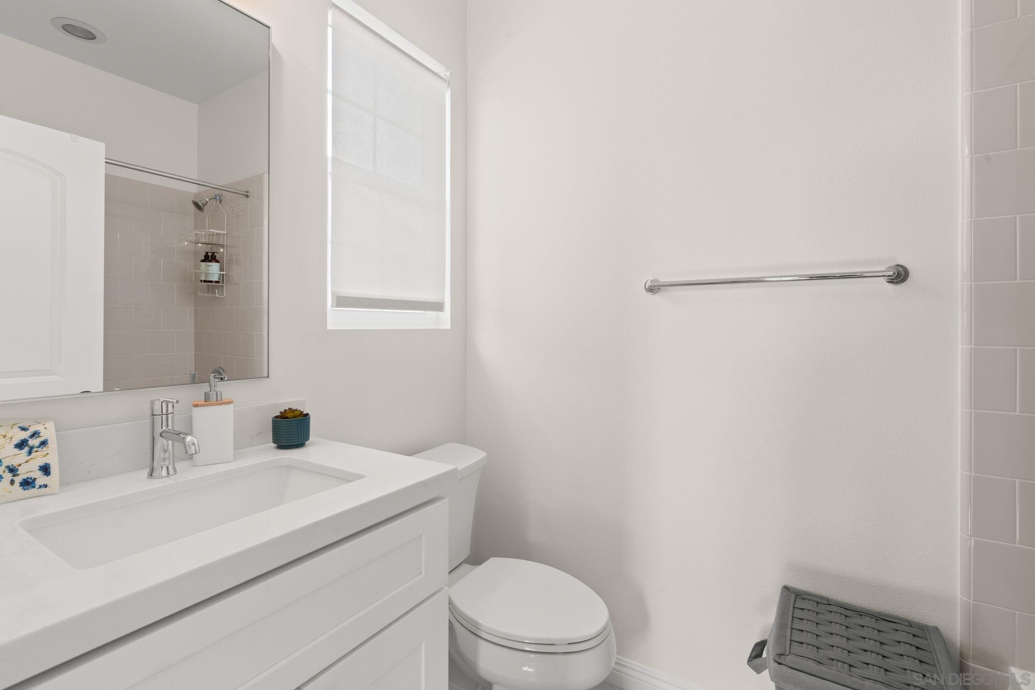 Detail Gallery Image 51 of 73 For 15776  Kristen Gln, San Diego,  CA 92127 - 6 Beds | 4/1 Baths