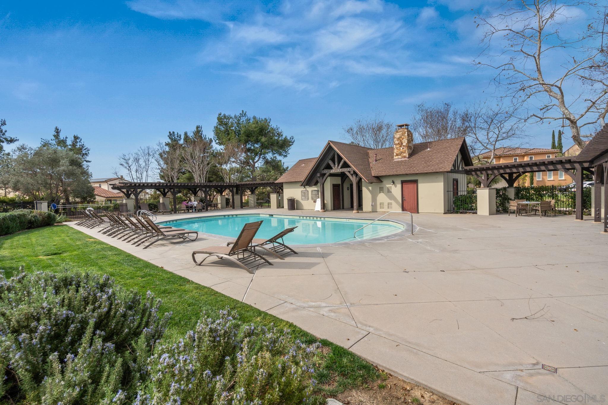 Detail Gallery Image 69 of 73 For 15776  Kristen Gln, San Diego,  CA 92127 - 6 Beds | 4/1 Baths