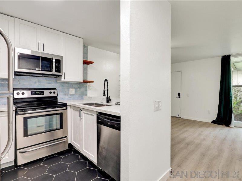 Detail Gallery Image 11 of 30 For 1124  Eureka St  #17,  San Diego,  CA 92110 - 1 Beds | 1 Baths