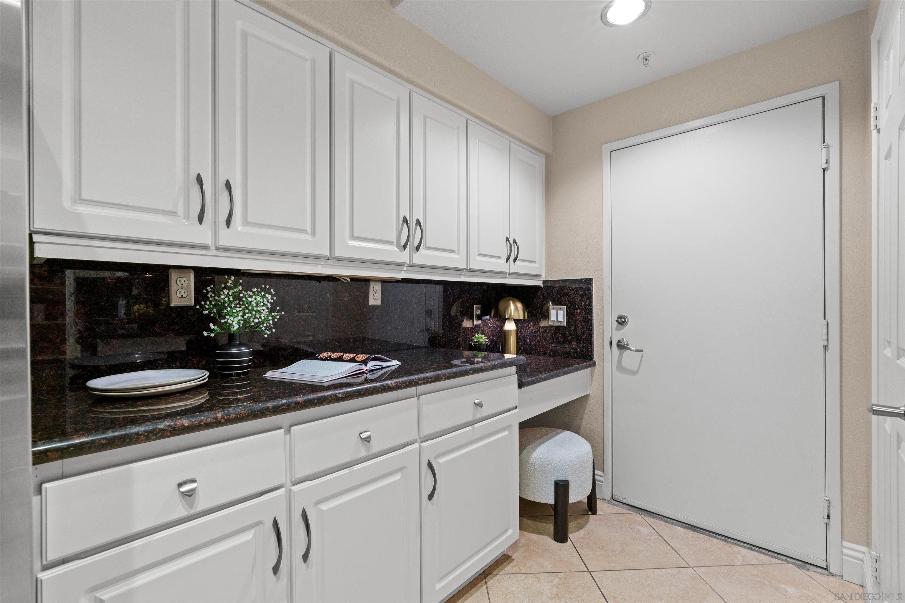 Detail Gallery Image 23 of 48 For 12368  Carmel Country Rd  #103,  San Diego,  CA 92130 - 1 Beds | 1 Baths