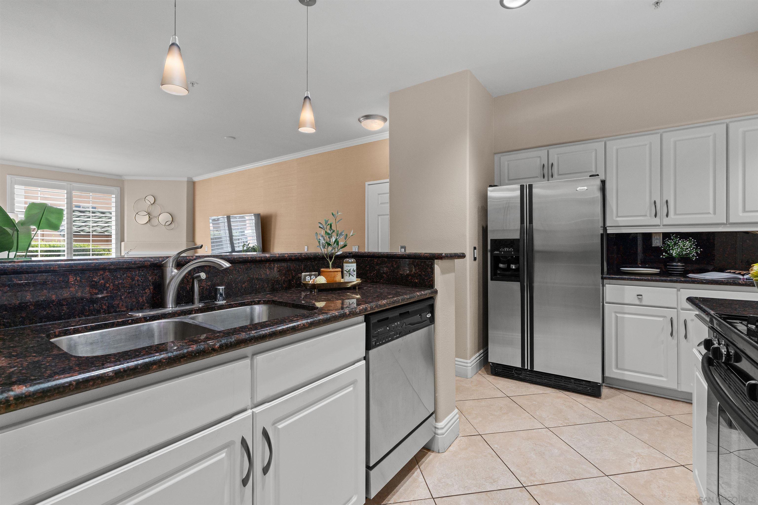 Detail Gallery Image 27 of 48 For 12368  Carmel Country Rd  #103,  San Diego,  CA 92130 - 1 Beds | 1 Baths