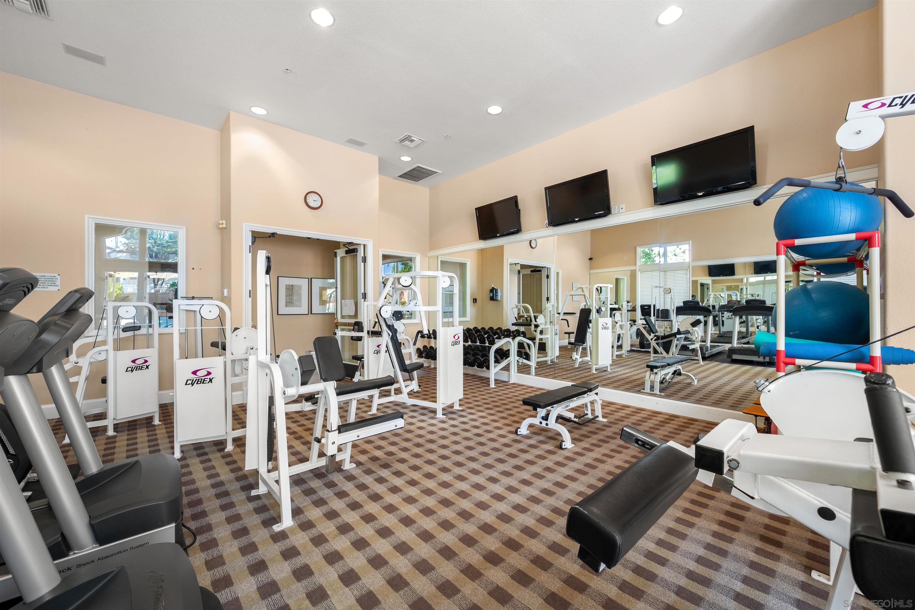 Detail Gallery Image 44 of 48 For 12368  Carmel Country Rd  #103,  San Diego,  CA 92130 - 1 Beds | 1 Baths