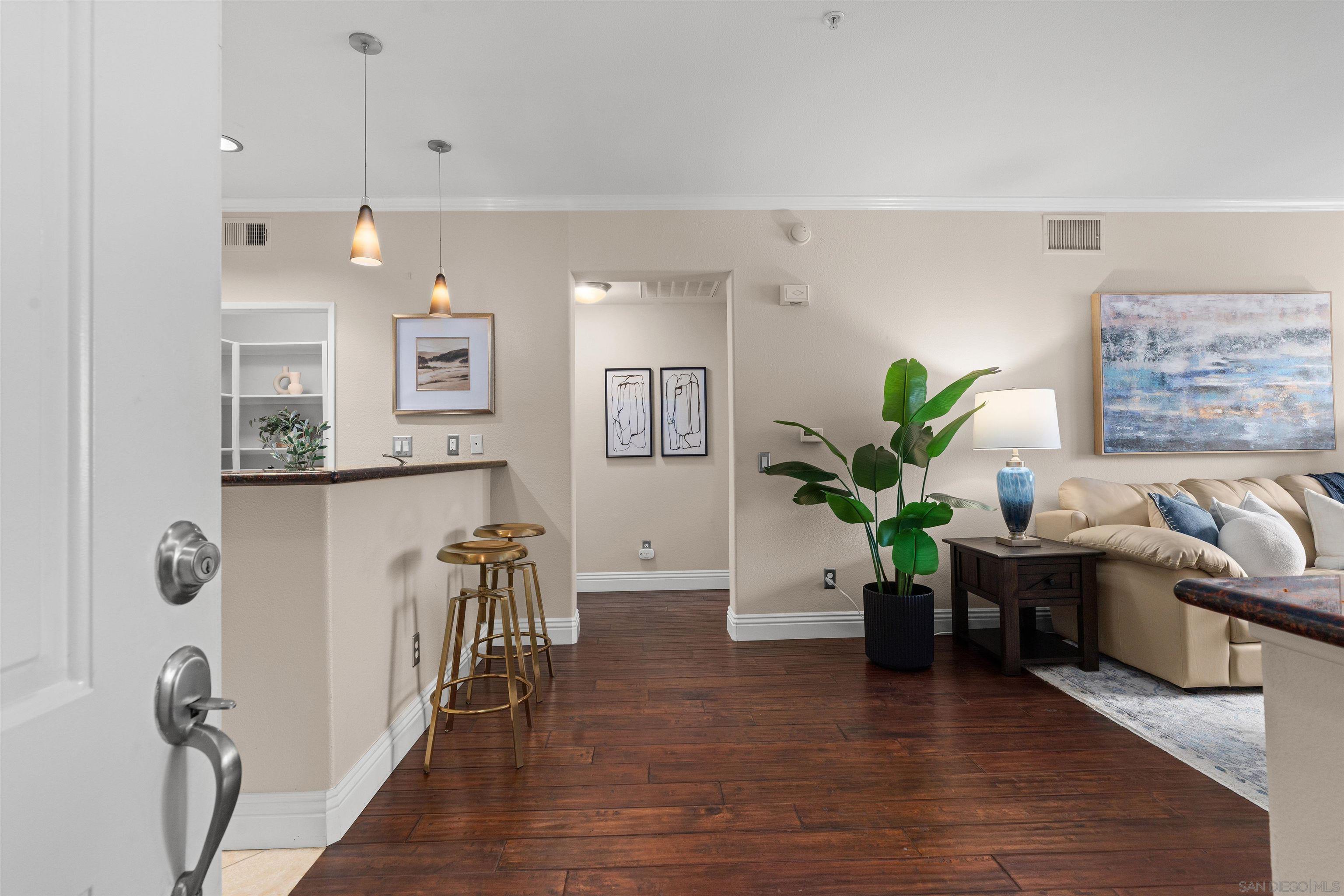 Detail Gallery Image 6 of 48 For 12368  Carmel Country Rd  #103,  San Diego,  CA 92130 - 1 Beds | 1 Baths