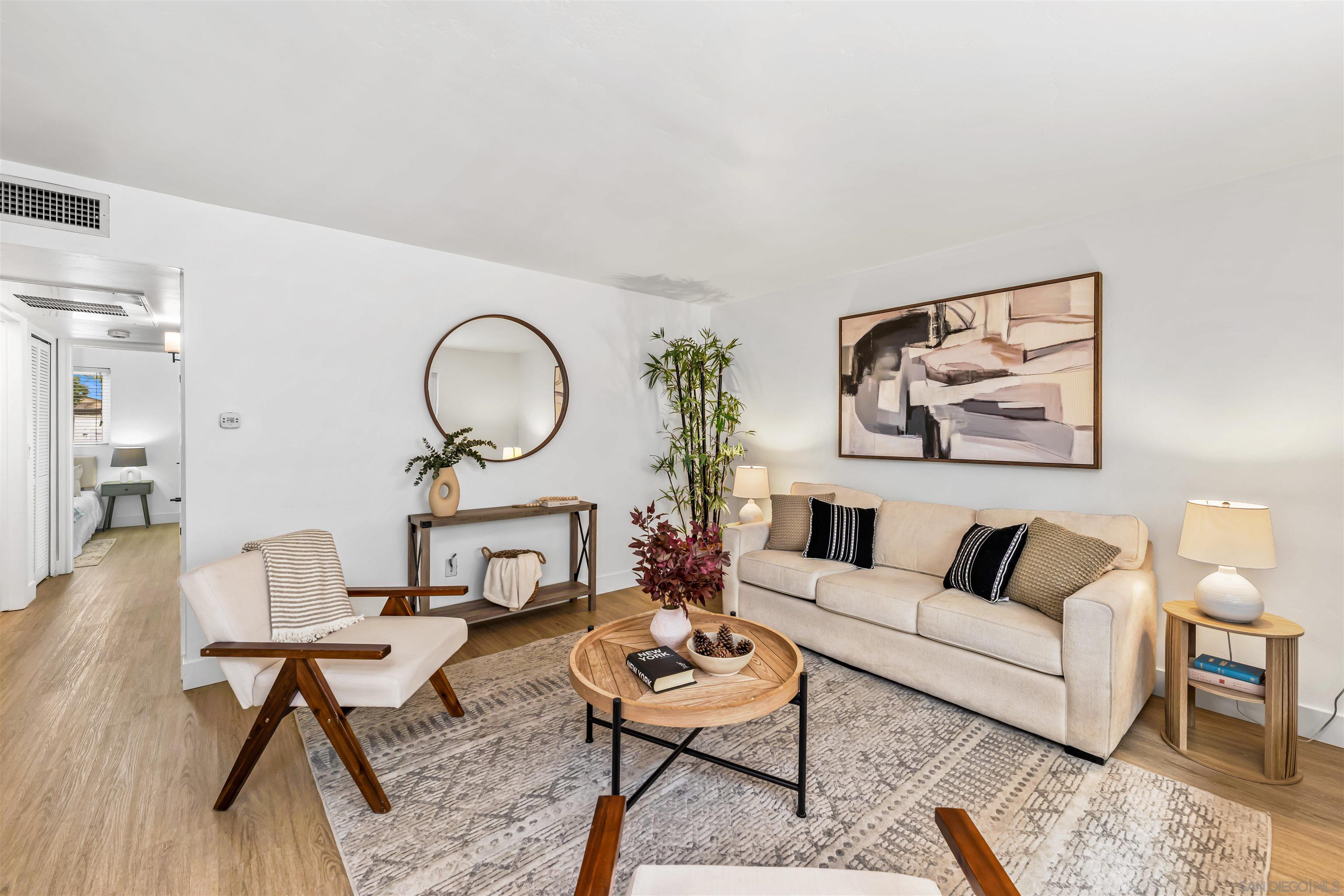 Detail Gallery Image 10 of 36 For 1030  Robinson Ave  #111,  San Diego,  CA 92103 - 2 Beds | 2 Baths