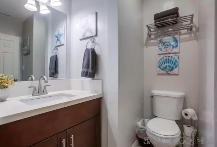 Detail Gallery Image 26 of 47 For 520  Grant Street, Oceanside,  CA 92054 - 5 Beds | 3 Baths