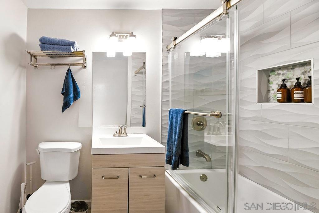 Detail Gallery Image 31 of 47 For 520  Grant Street, Oceanside,  CA 92054 - 5 Beds | 3 Baths