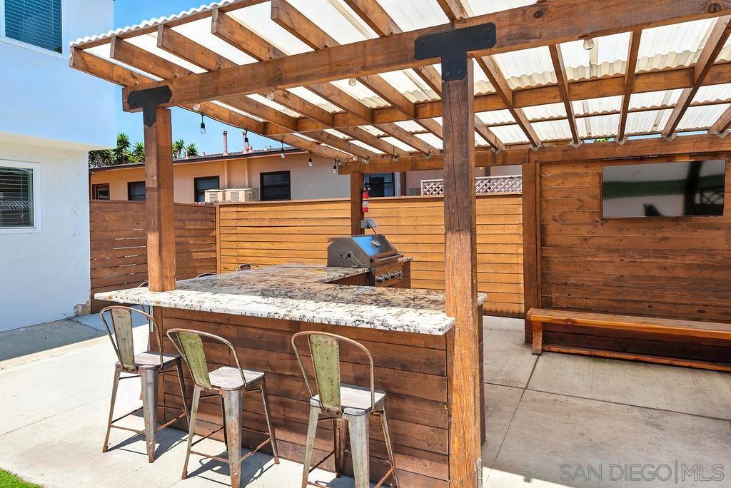 Detail Gallery Image 41 of 47 For 520  Grant Street, Oceanside,  CA 92054 - 5 Beds | 3 Baths